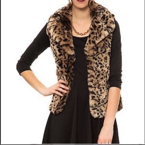 Jack faux fur vest